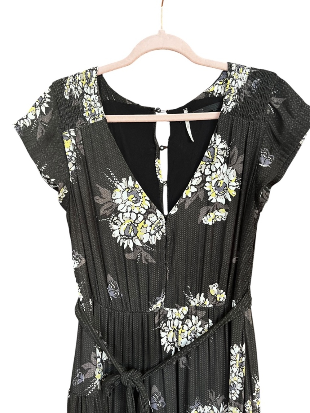 FREE PEOPLE All I Got Black Floral V-Neck Tiered Belted Boho Maxi Dress SZ 10 - Picture 4 of 13